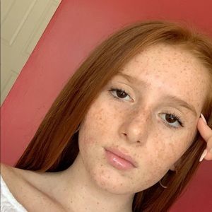 Meet your Posher, Eloise